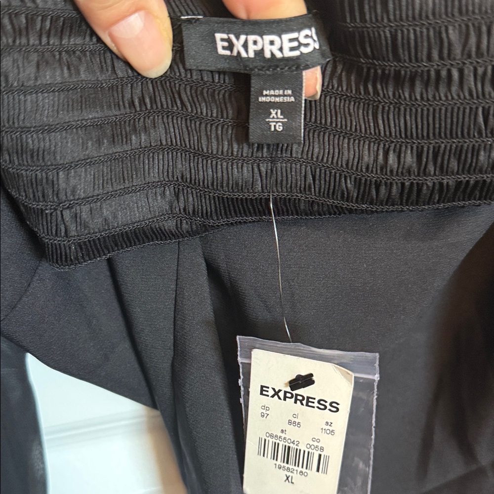 NWT Express Black Long Sleeve Cropped Blouse Sz XL - Picture 5 of 8